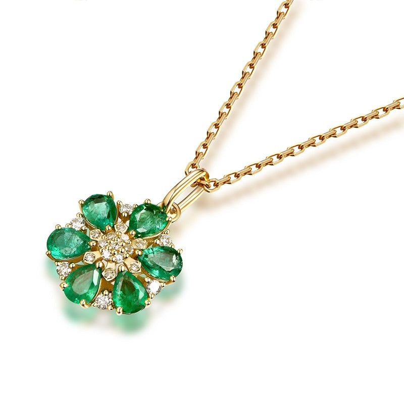 "Zahra" Necklace – Emerald Bloom by Zaaynaa