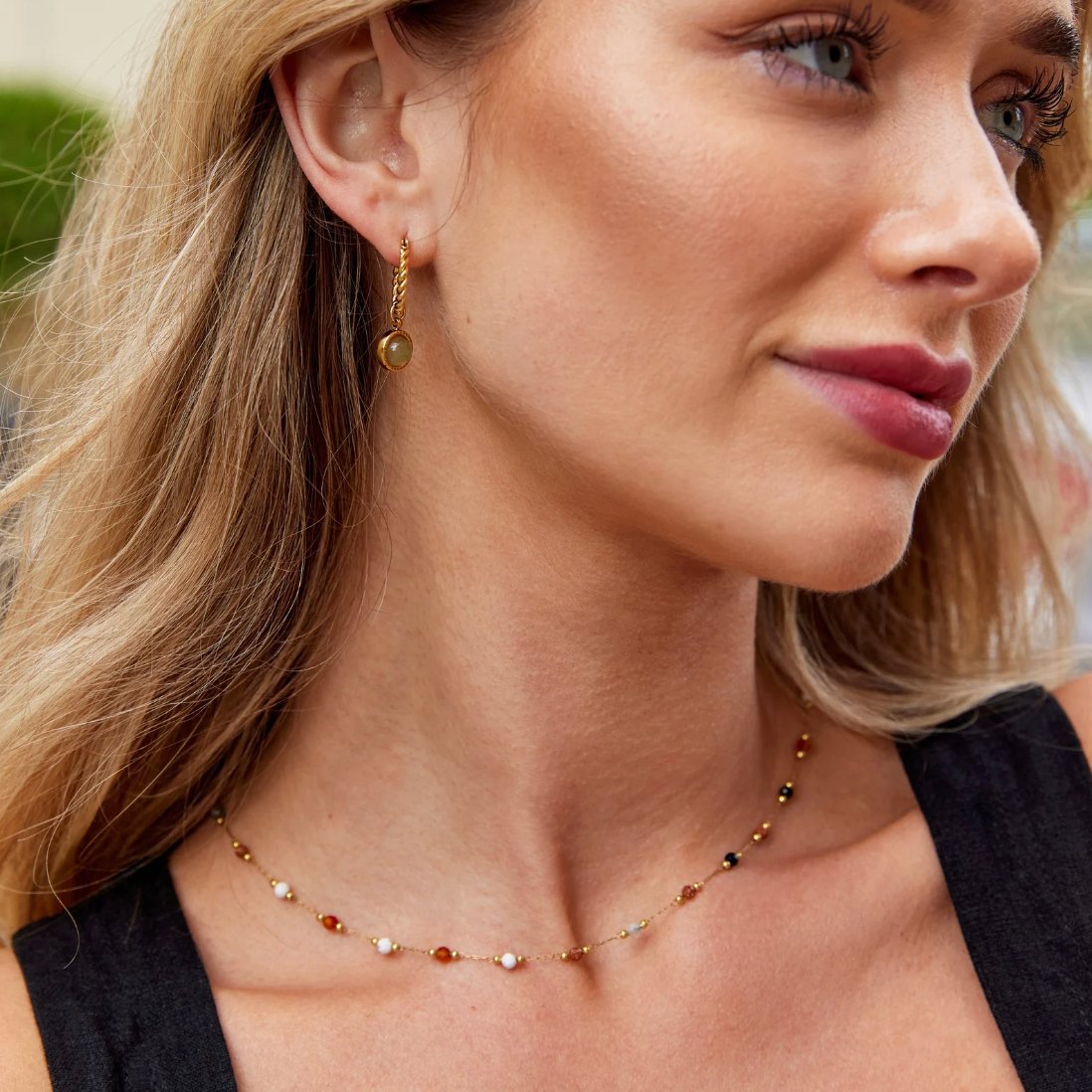 "Noujoum" Choker – Celestial Elegance by Zaaynaa