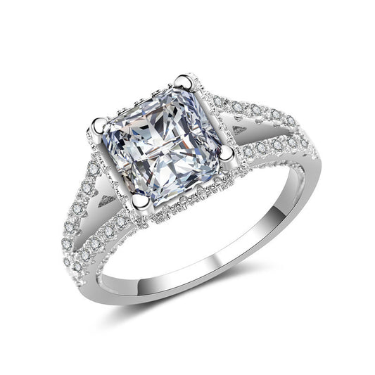 Jawharah" Ring – The Crowned Gem by Zaaynaa